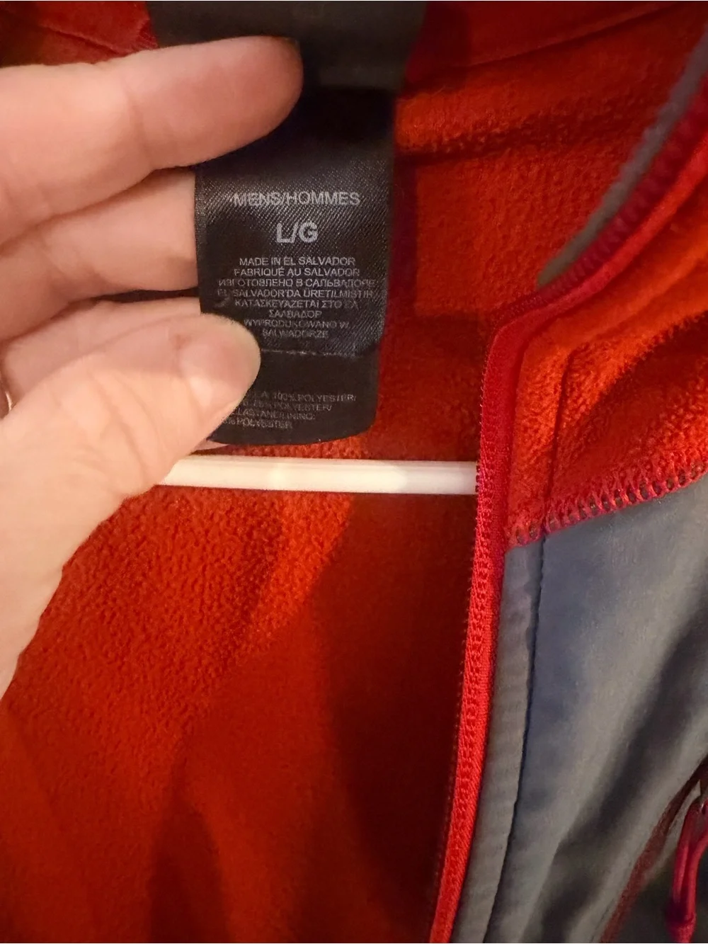 Men’s North Face pullover
